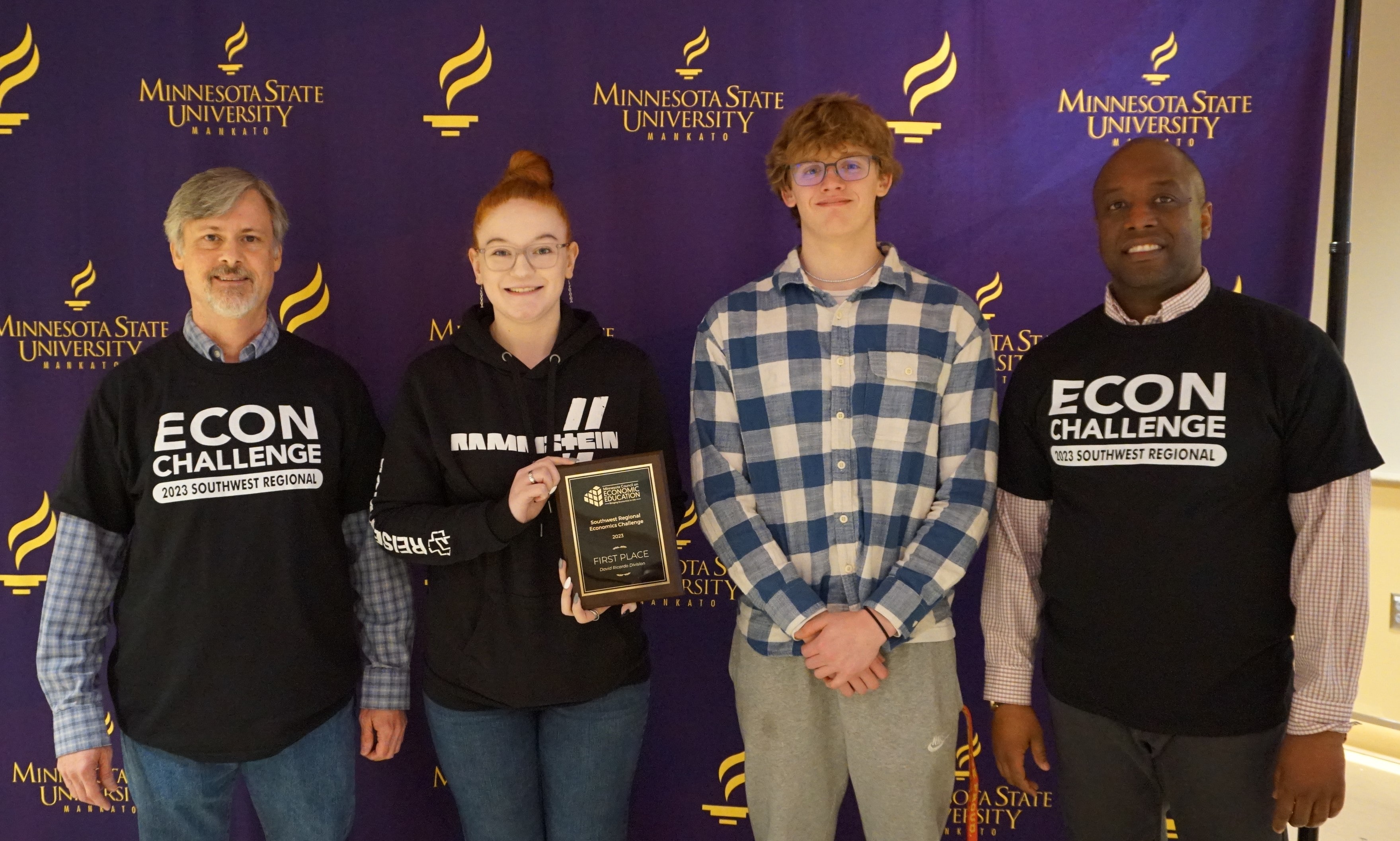 Winners at 2023 Southwest Regional Economics Challenge.